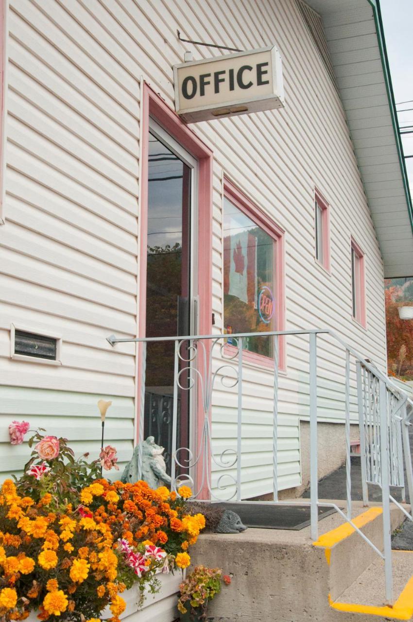 Sunset Motel Creston Exterior foto